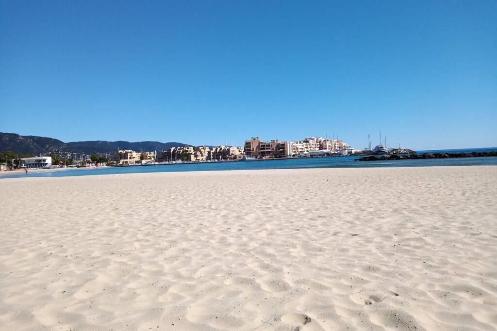 Face Mer Entre Plage Et Marina Борм-ле-Мимоза Экстерьер фото